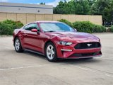Used 2018 Ford Mustang Coupe image 3