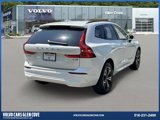 Certified 2022 Volvo XC60 B5 Momentum w/ Climate Package image 4