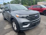 Used 2022 Ford Explorer XLT image 2
