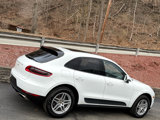 Used 2017 Porsche Macan w/ Premium Package Plus image 5