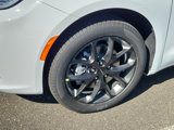 New 2024 Chrysler Pacifica Touring-L w/ S Appearance Package image 5