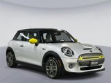 Used 2020 MINI Cooper SE w/ 8.8" Touchscreen Nav Package image 6