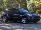 Used 2015 Porsche Macan S image 2