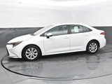 Used 2023 Toyota Corolla LE image 4