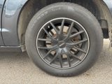 Used 2014 Chrysler Town & Country Touring image 6