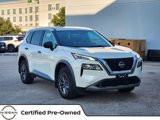 Used 2023 Nissan Rogue S image 2