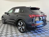 Used 2022 Audi e-tron Premium Plus w/ Premium Plus Package image 5