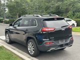 Used 2018 Jeep Cherokee Limited w/ Luxury Group image 4