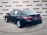 Used 2020 Toyota Camry SE image 3