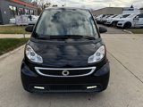 Used 2015 smart fortwo passion image 2