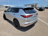 Used 2022 Mitsubishi Outlander SEL Black Edition image 5