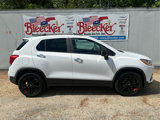 Used 2019 Chevrolet Trax LT w/ Redline Edition image 2