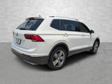 Used 2020 Volkswagen Tiguan SEL image 2