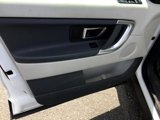 Used 2017 Land Rover Discovery Sport SE image 5