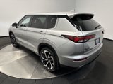 Used 2022 Mitsubishi Outlander ES image 4
