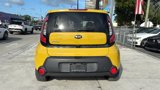 Used 2015 Kia Soul + image 4