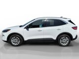 Certified 2022 Ford Escape SE image 2