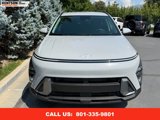 Used 2025 Hyundai Kona SEL image 2