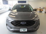 Used 2022 Ford Edge SEL w/ Sport Appearance Package image 2