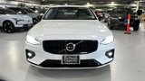 Certified 2024 Volvo S60 B5 Core image 6