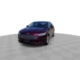 Used 2017 Ford Fusion SE w/ Fusion SE Technology Package image 3