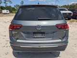 Used 2018 Volkswagen Tiguan SE image 5