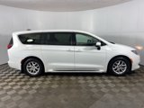 Used 2021 Chrysler Voyager LX image 4