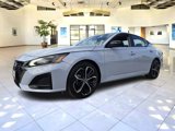 Used 2023 Nissan Altima 2.5 SR image 3