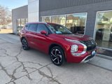 Used 2023 Mitsubishi Outlander SEL image 2