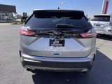 Used 2022 Ford Edge Titanium image 4
