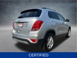 Used 2020 Chevrolet Trax LT w/ LT Convenience Package image 5