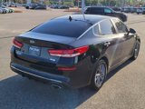 Used 2020 Kia Optima LX image 2