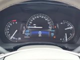 Used 2017 Cadillac XT5 Luxury w/ Driver Awareness Package image 6