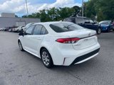 Used 2020 Toyota Corolla LE image 3