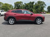 Used 2025 Chevrolet Trax LS image 3