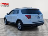 Used 2018 Ford Explorer XLT image 3