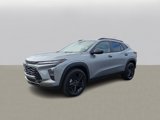 New 2025 Chevrolet Trax ACTIV w/ Sunroof Package image 2