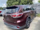 Used 2016 Toyota Highlander XLE image 3