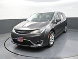 Used 2018 Chrysler Pacifica Touring Plus w/ Tire & Wheel Group image 3