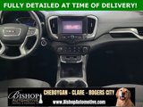 Used 2024 GMC Terrain SLE image 4