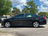 Used 2014 Toyota Camry SE image 3