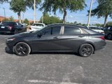 Used 2021 Hyundai Elantra SEL image 3