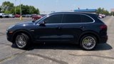 Used 2016 Porsche Cayenne S image 5