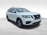 Used 2018 Nissan Pathfinder SL image 2