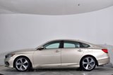 Used 2018 Honda Accord Touring image 2