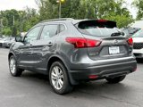 Used 2018 Nissan Rogue Sport SV w/ SV Technology Package image 2