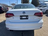 Used 2016 Volkswagen Jetta SE image 6