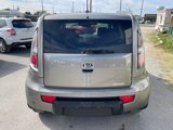 Used 2011 Kia Soul + image 3