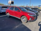 Used 2023 Chevrolet Equinox LT image 2