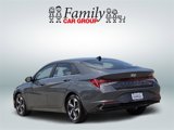 Used 2023 Hyundai Elantra Limited image 3